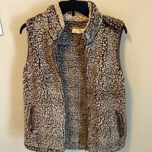 Woman’s Charcoal Vest